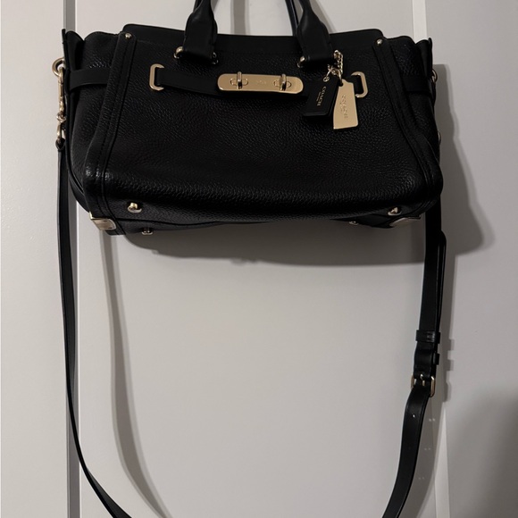 Coach Leather Satchel. Black with gold hardware - Picture 3 of 4